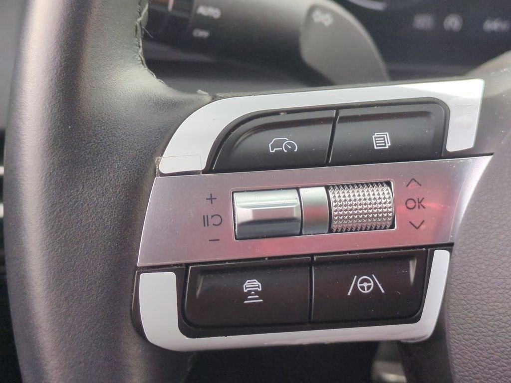 Certified 2025 Hyundai Tucson SEL AWD/4WD image 14