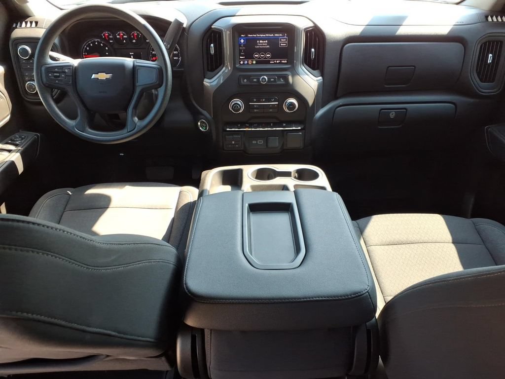 Used 2024 Chevrolet Silverado 2500 Custom w/ Custom Value Package AWD/4WD image 16