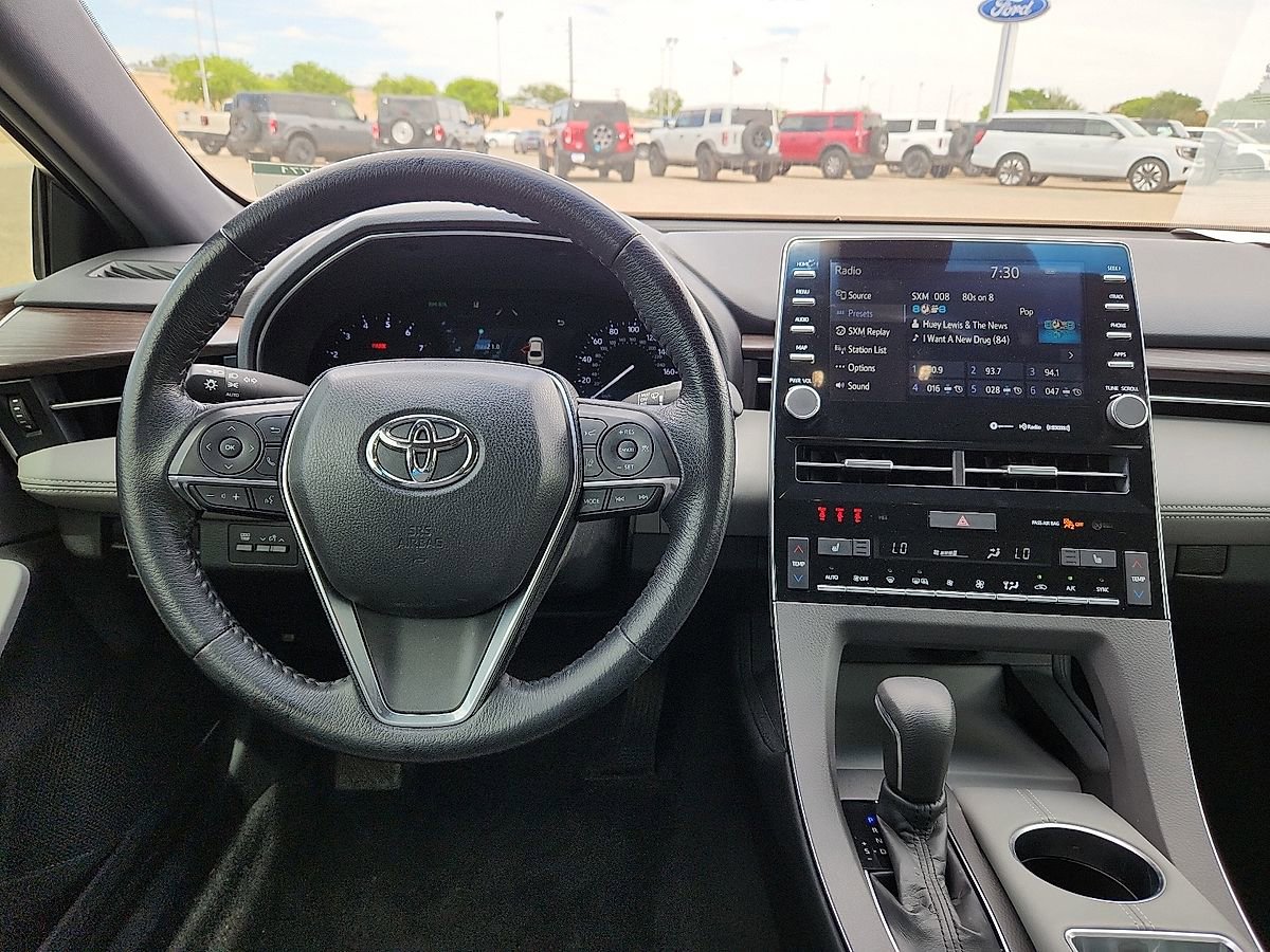 Used 2019 Toyota Avalon XLE w/ Carpet Mat Package FWD image 6