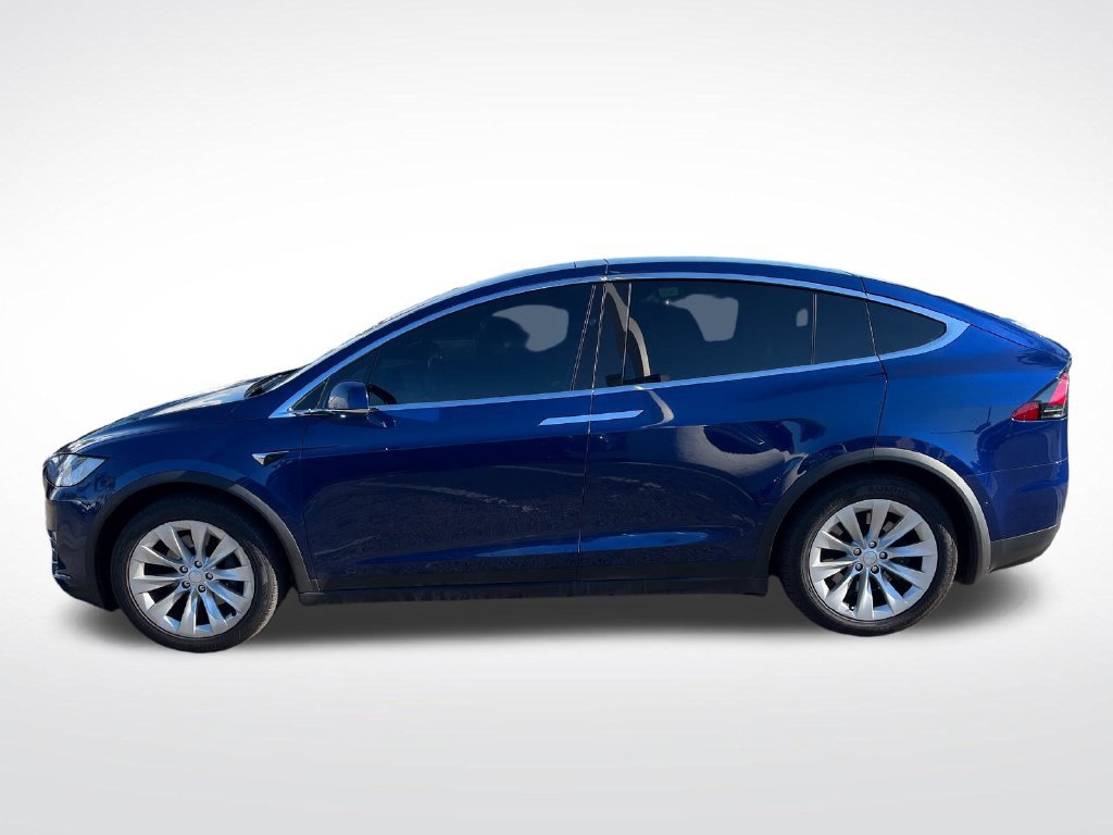 Used 2017 Tesla Model X 75D AWD/4WD image 2