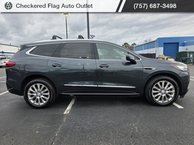 Used 2018 Buick Enclave Premium w/ LPO, Hit The Road Package image 9