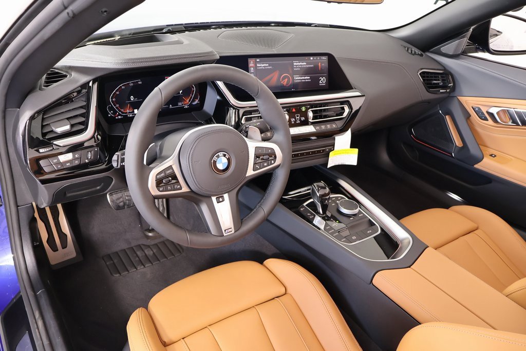 New 2026 BMW Z4 sDrive30i w/ Premium Package image 2