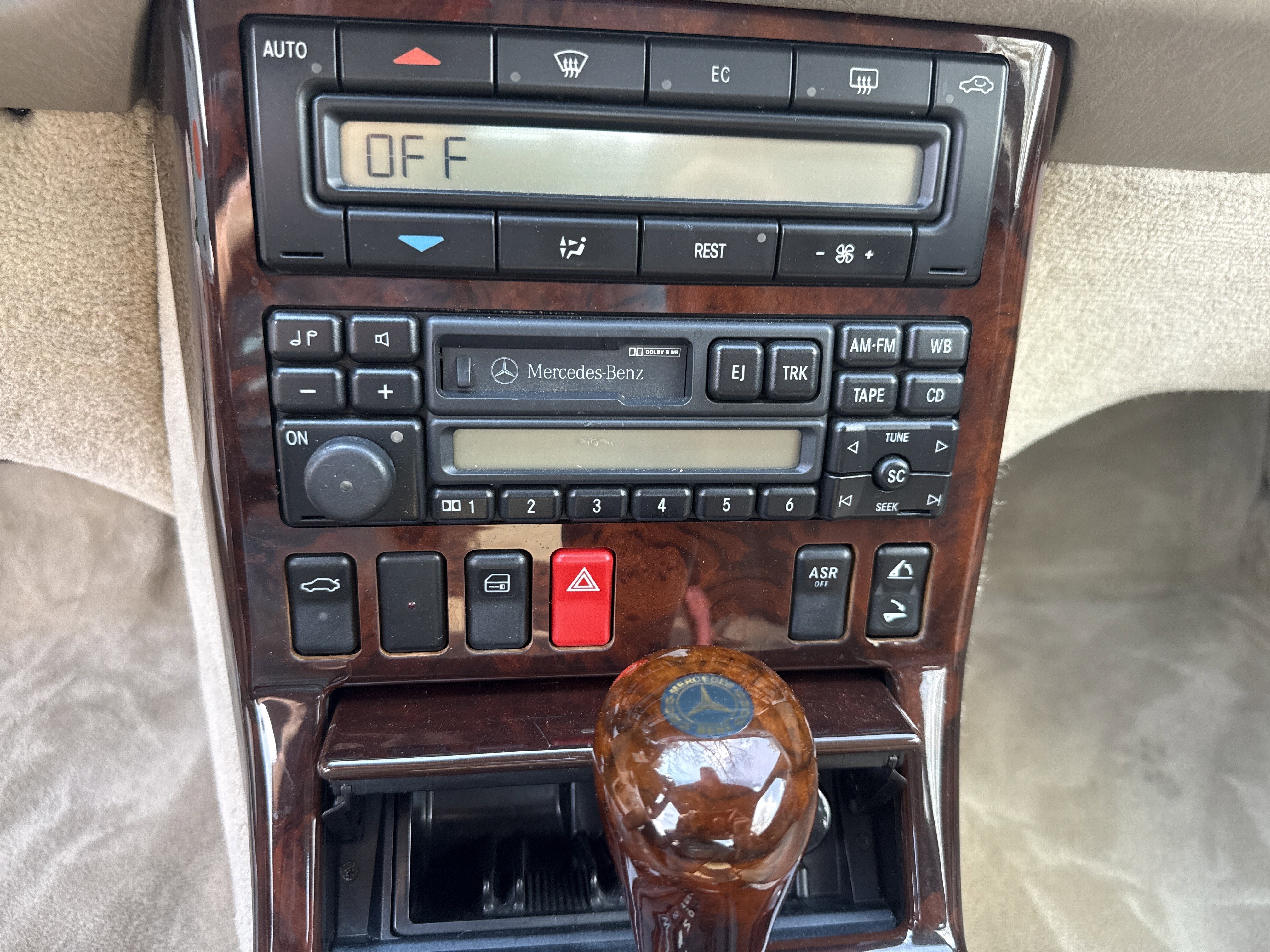 Used 1998 Mercedes-Benz SL 500 image 28