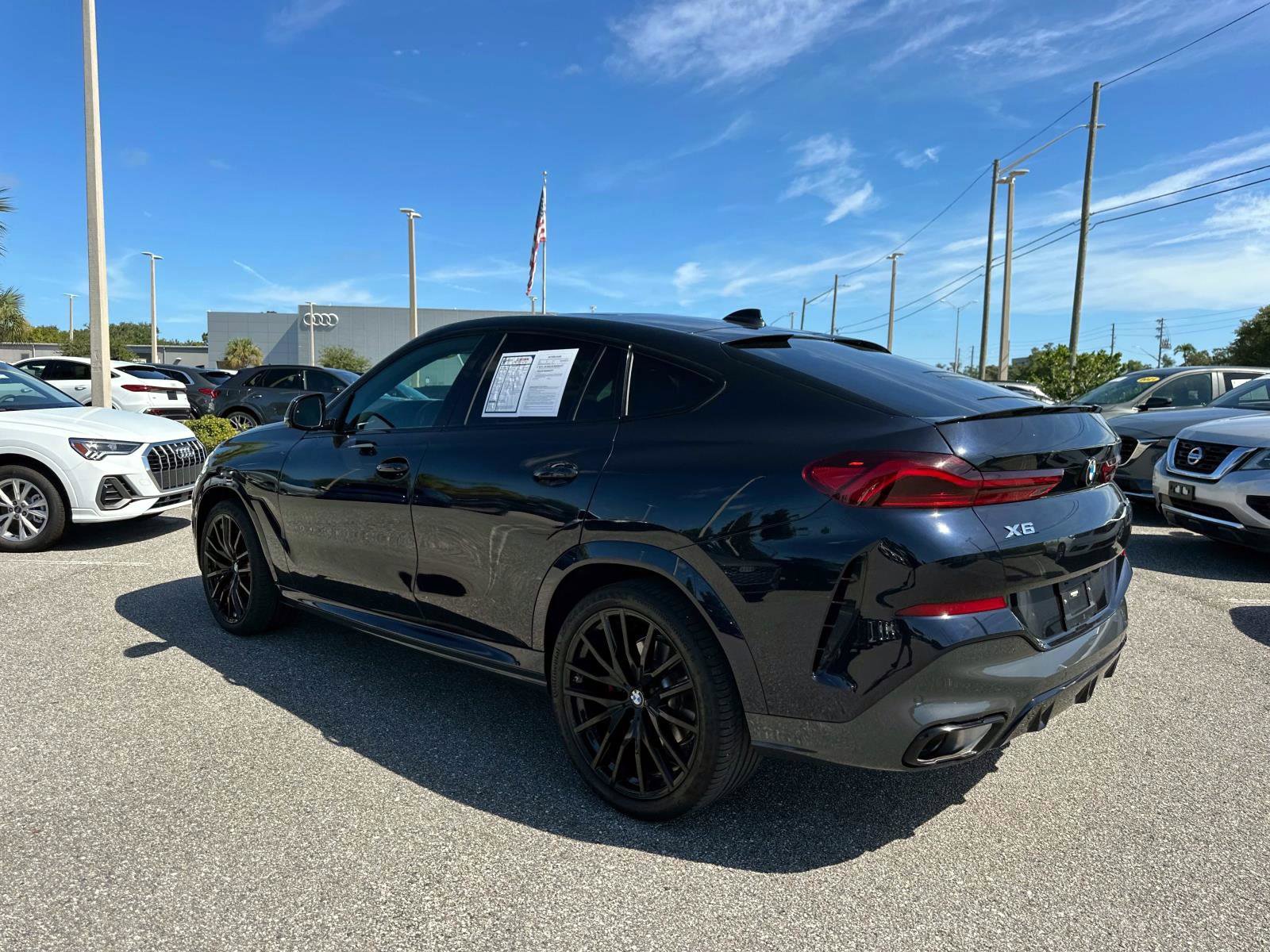Used 2023 BMW X6 xDrive40i w/ M Sport Package image 5