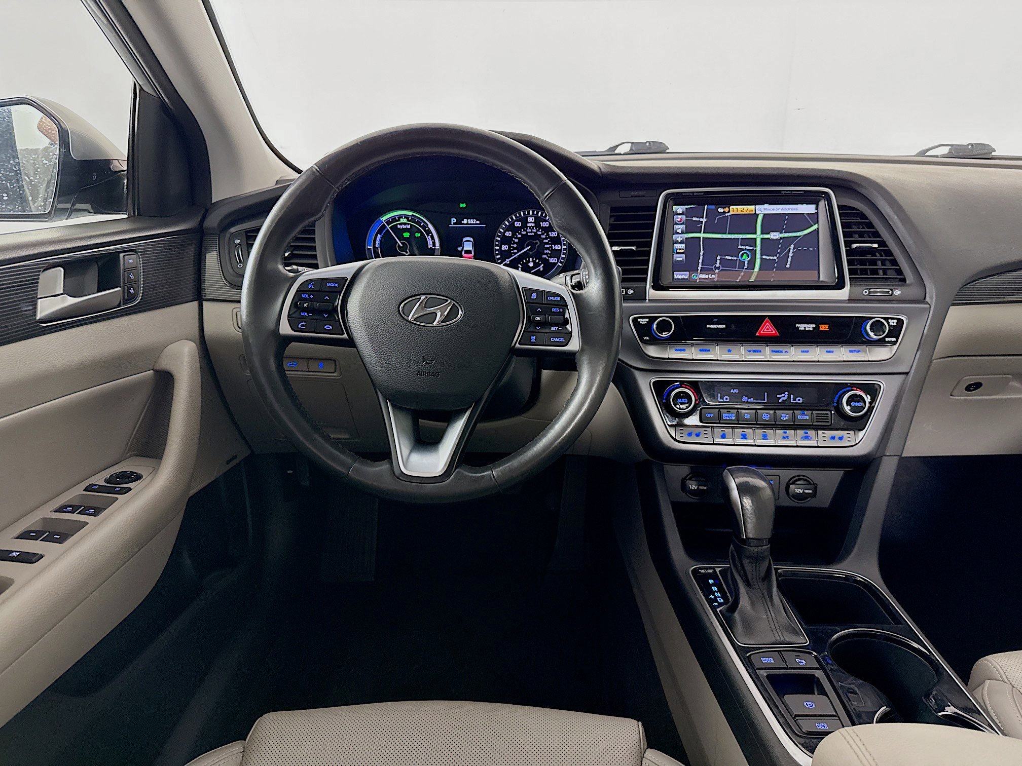 Used 2018 Hyundai Sonata Limited w/ Ultimate Package 02 FWD image 28