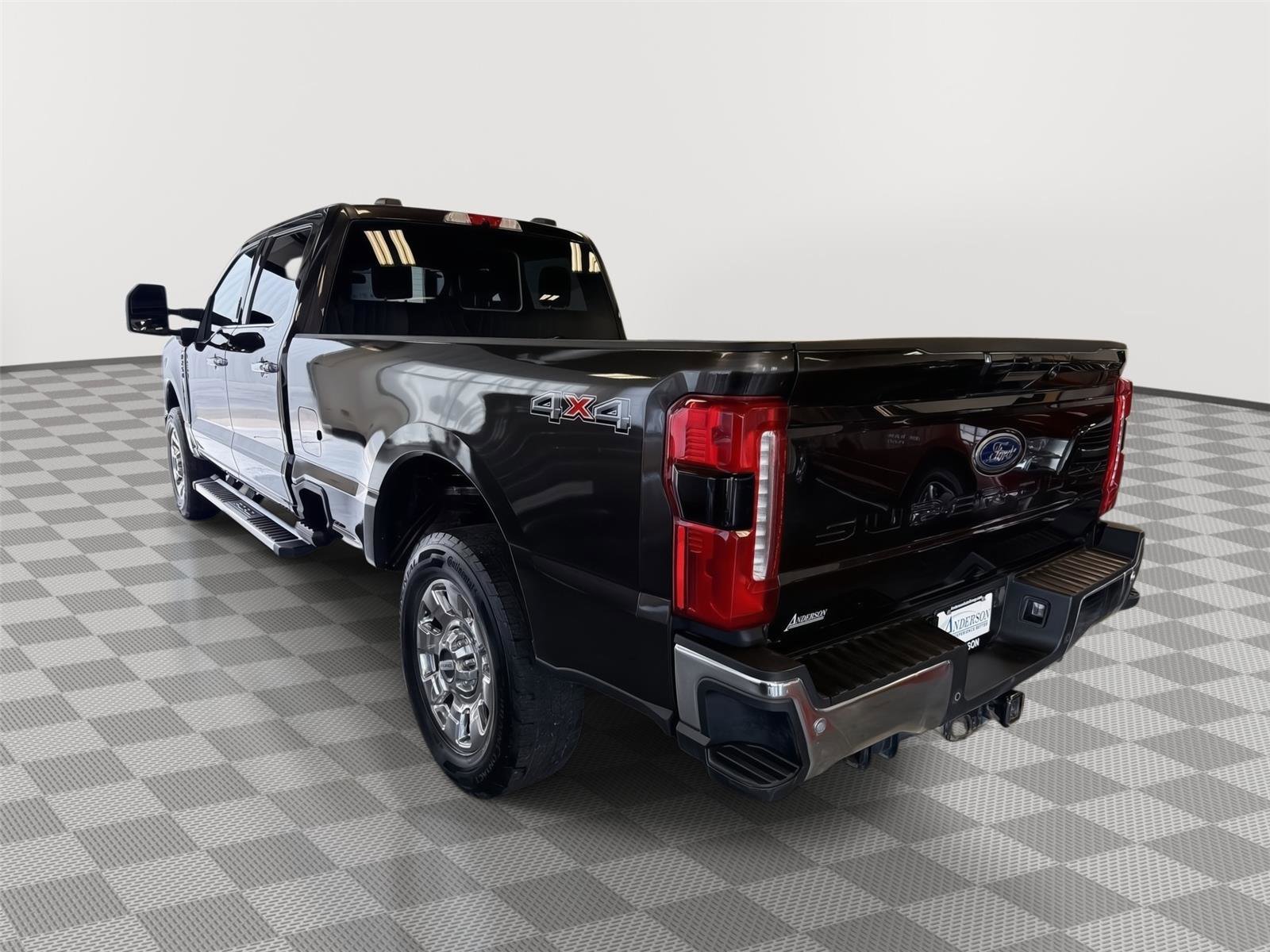 Used 2024 Ford F250 Lariat w/ Chrome Package image 9