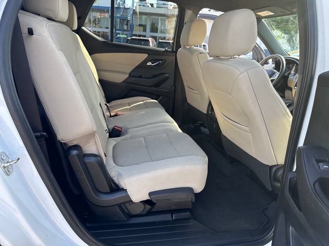 Certified 2023 Chevrolet Traverse LS FWD image 33