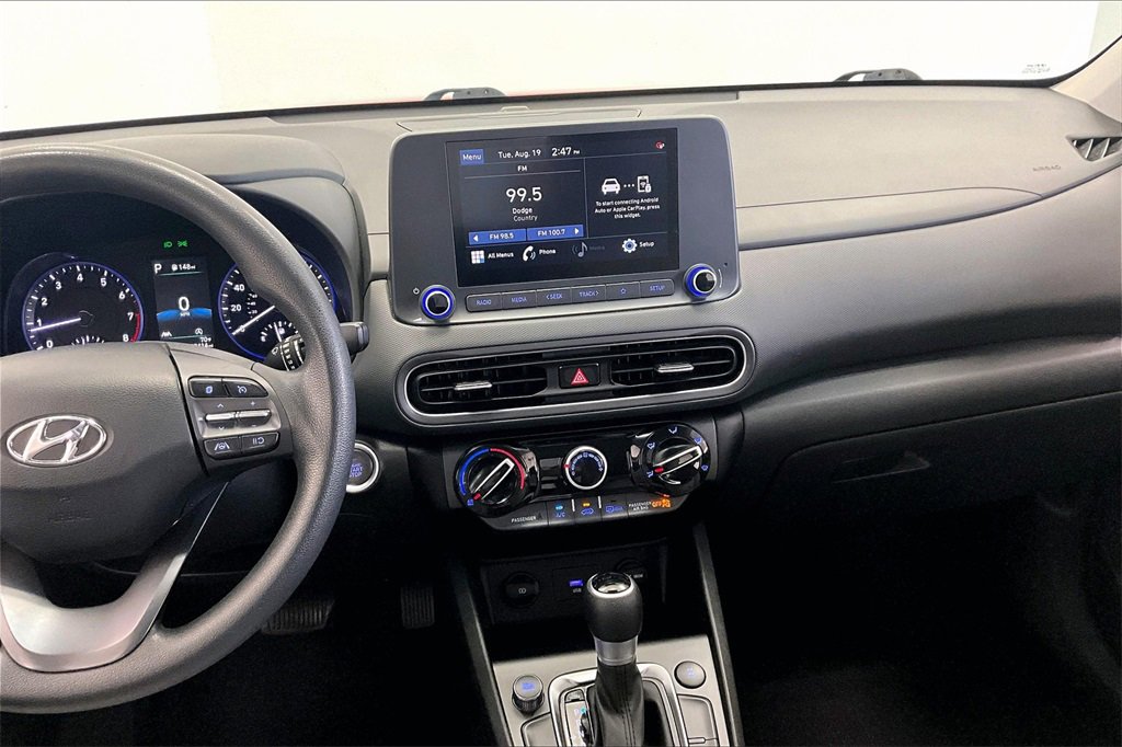 Used 2022 Hyundai Kona SEL w/ Cargo Package image 6