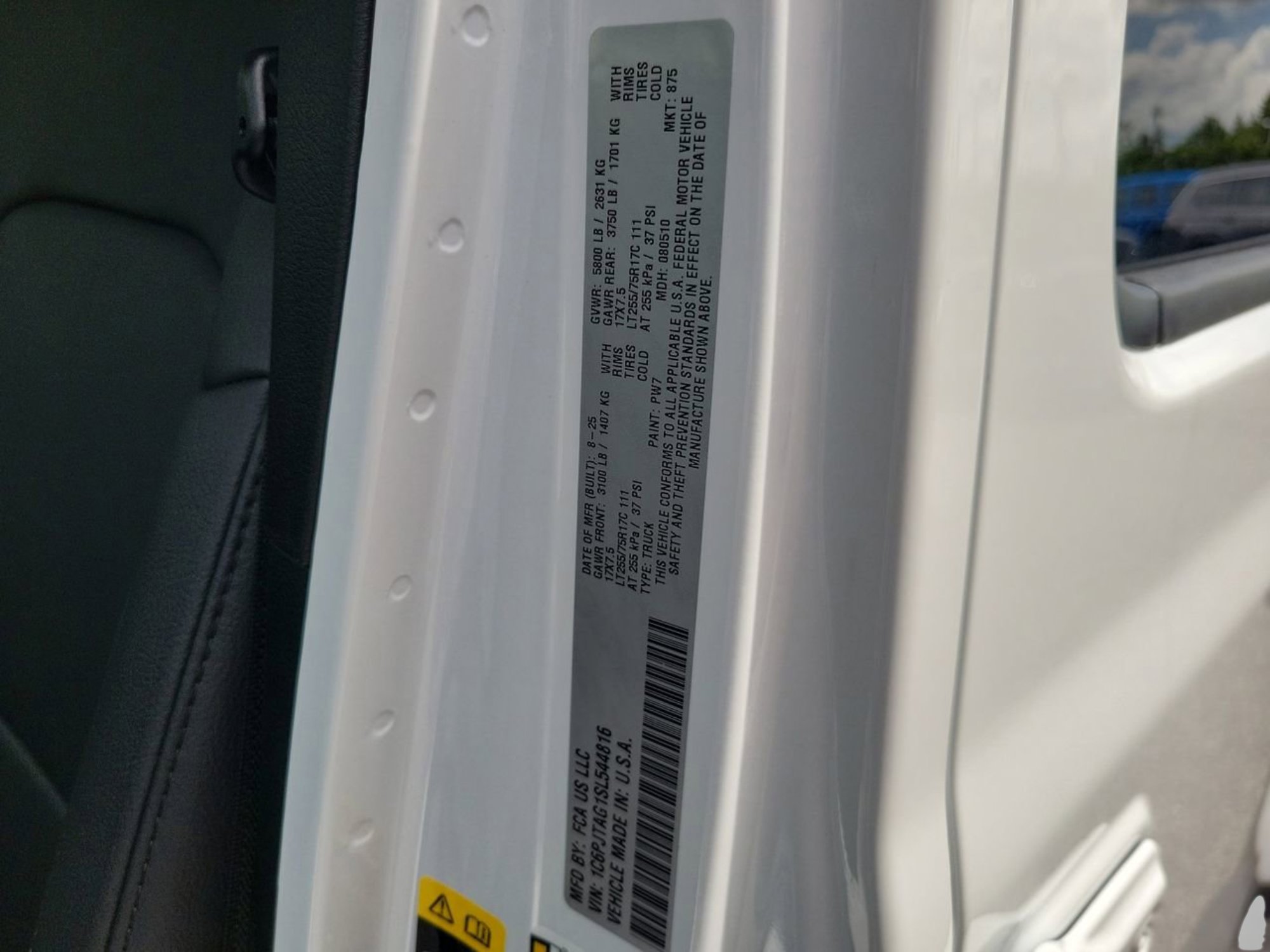 New 2025 Jeep Gladiator Sport image 31