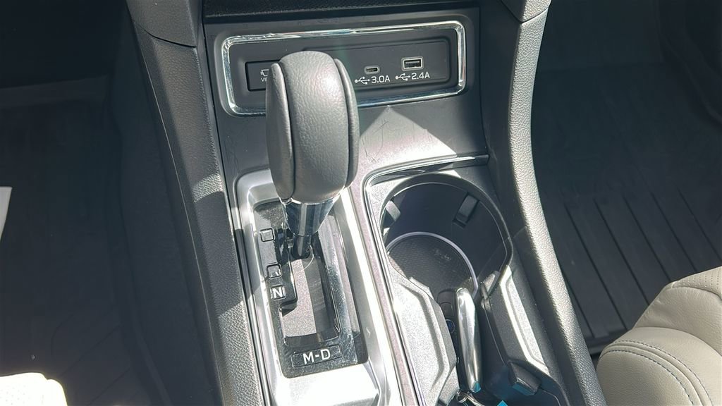 Certified 2023 Subaru Ascent Limited w/ Technology Package image 18