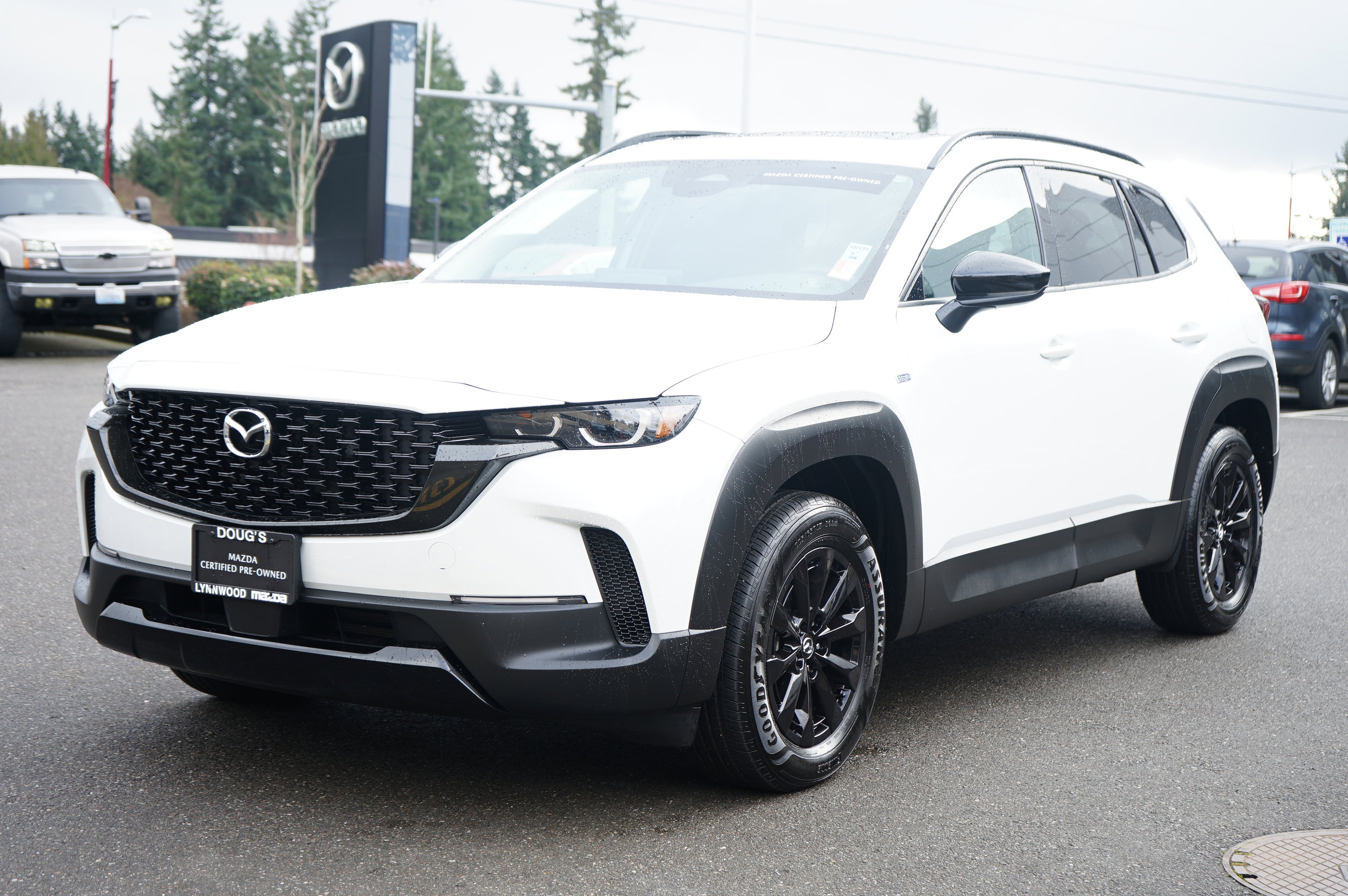 Certified 2025 MAZDA CX-50 AWD 2.5 Hybrid w/ Premium Pkg image 7