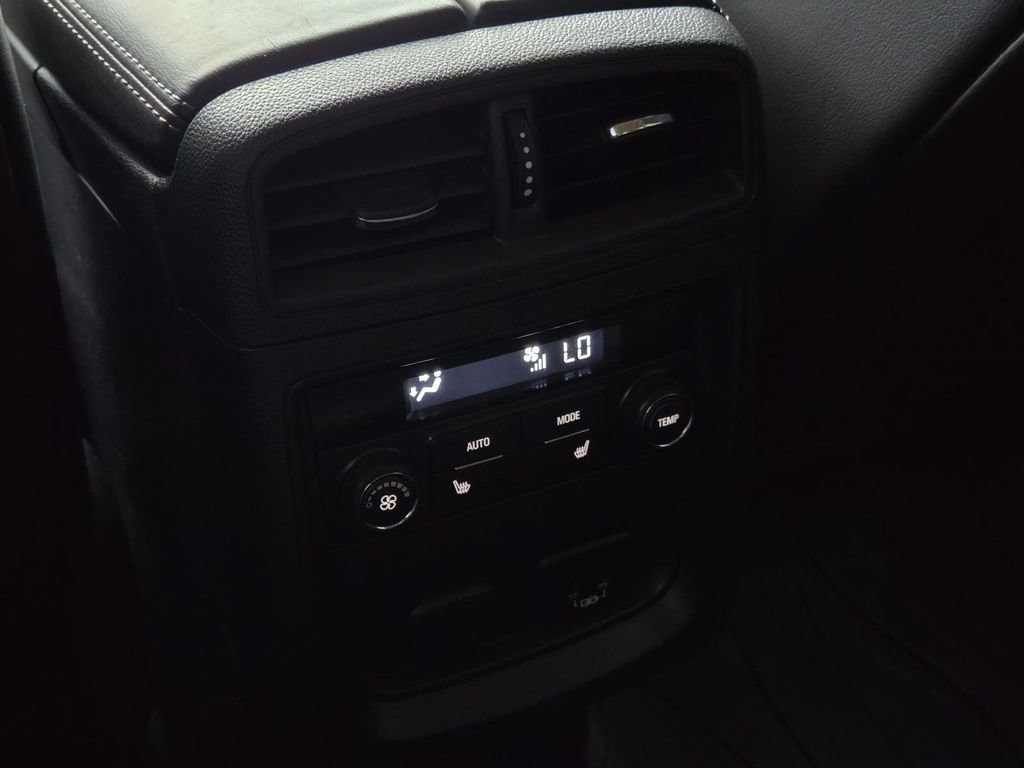 Used 2017 Buick Envision Premium image 15