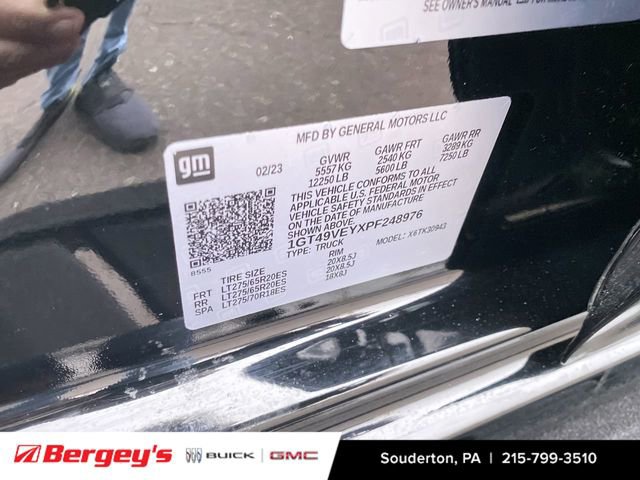 Used 2023 GMC Sierra 3500 AT4 w/ AT4 Premium Plus Package image 37