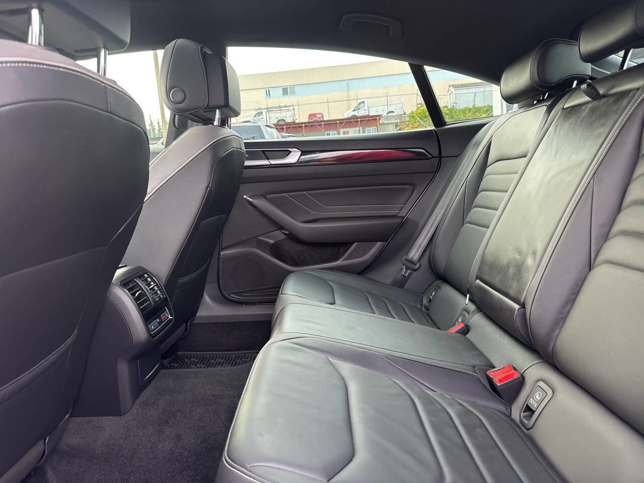 Used 2021 Volkswagen Arteon SEL Premium image 28