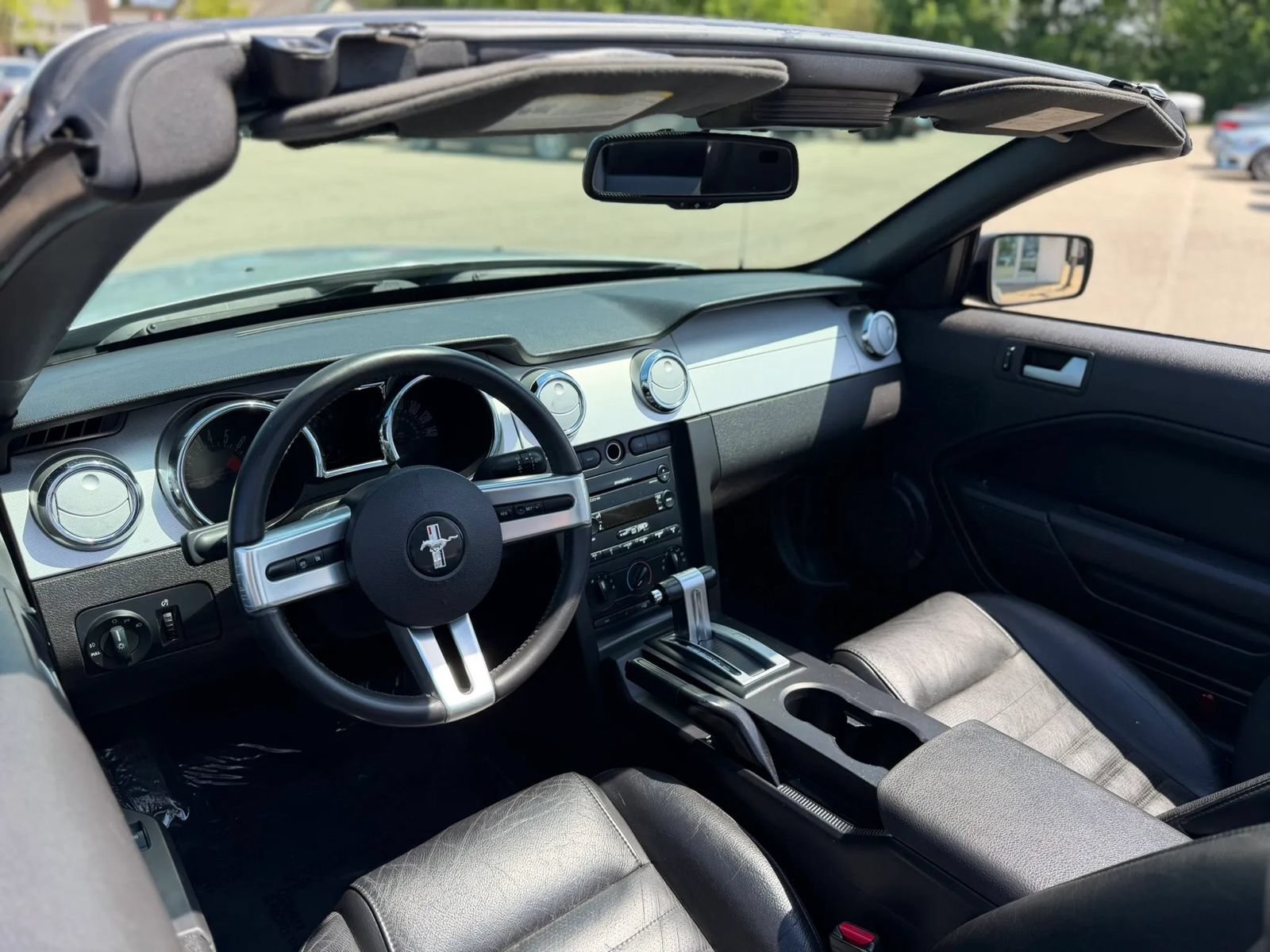 Used 2007 Ford Mustang GT RWD image 11