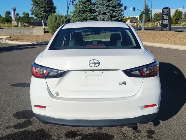 Used 2016 Scion iA FWD image 4