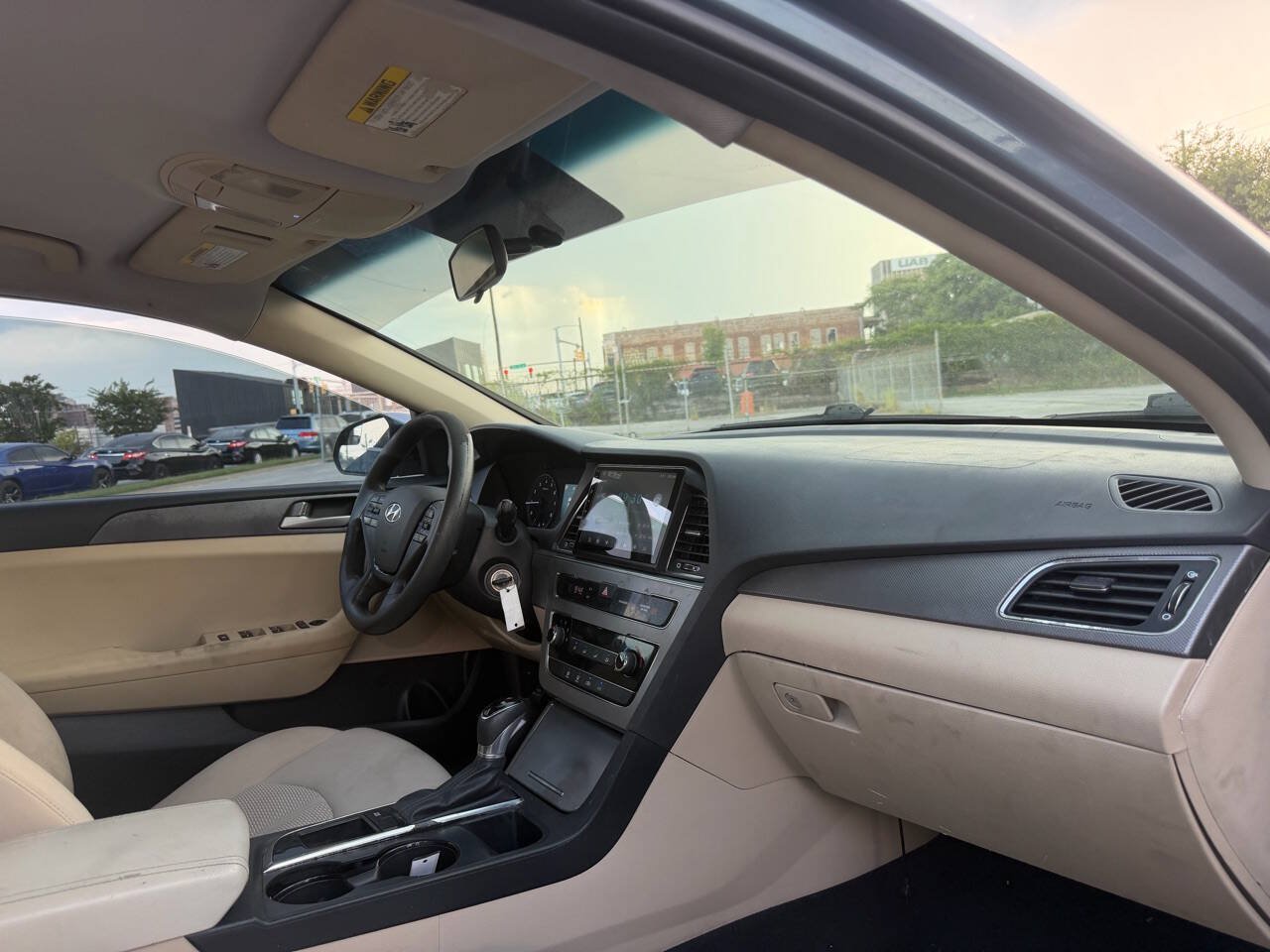Used 2017 Hyundai Sonata SE FWD image 12