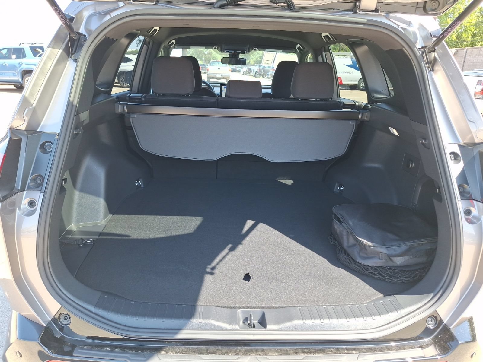 Used 2026 Toyota RAV4 SE AWD/4WD image 37
