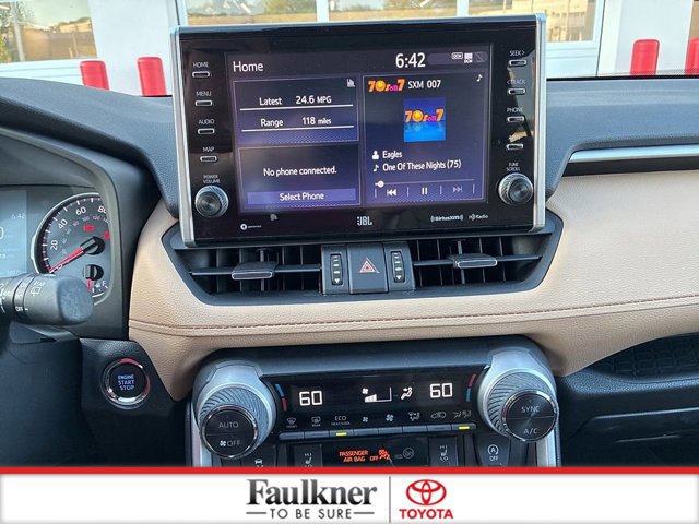 Certified 2022 Toyota RAV4 XLE Premium AWD/4WD image 31