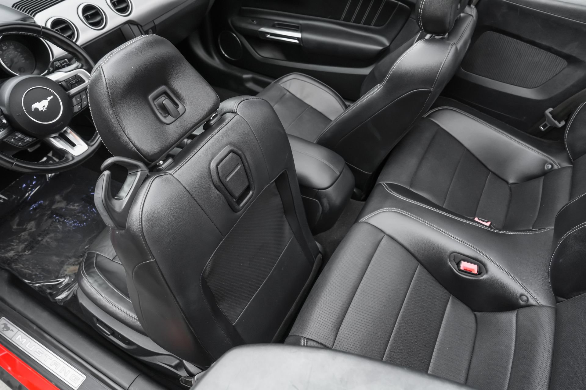 Used 2020 Ford Mustang Premium image 36