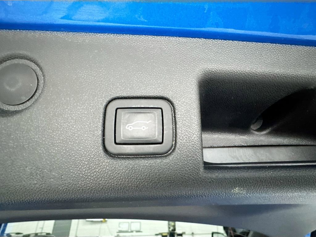 Used 2024 Chevrolet Equinox LT image 28