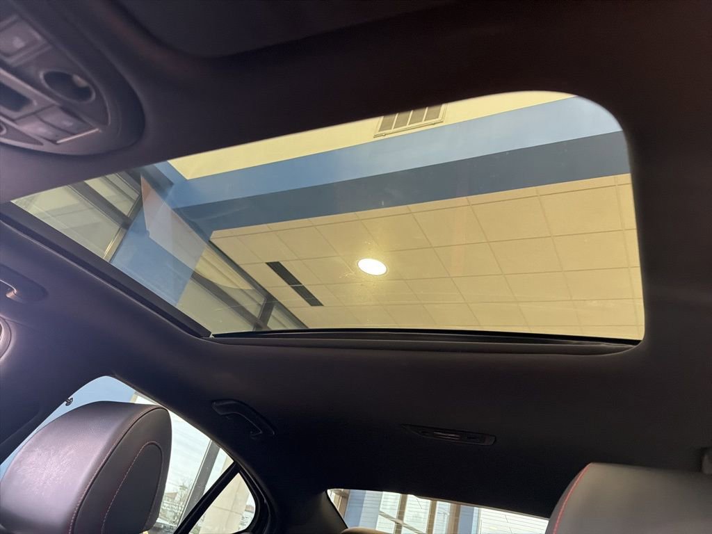 Used 2023 Genesis G70 3.3T w/ Sport Advanced Package image 11