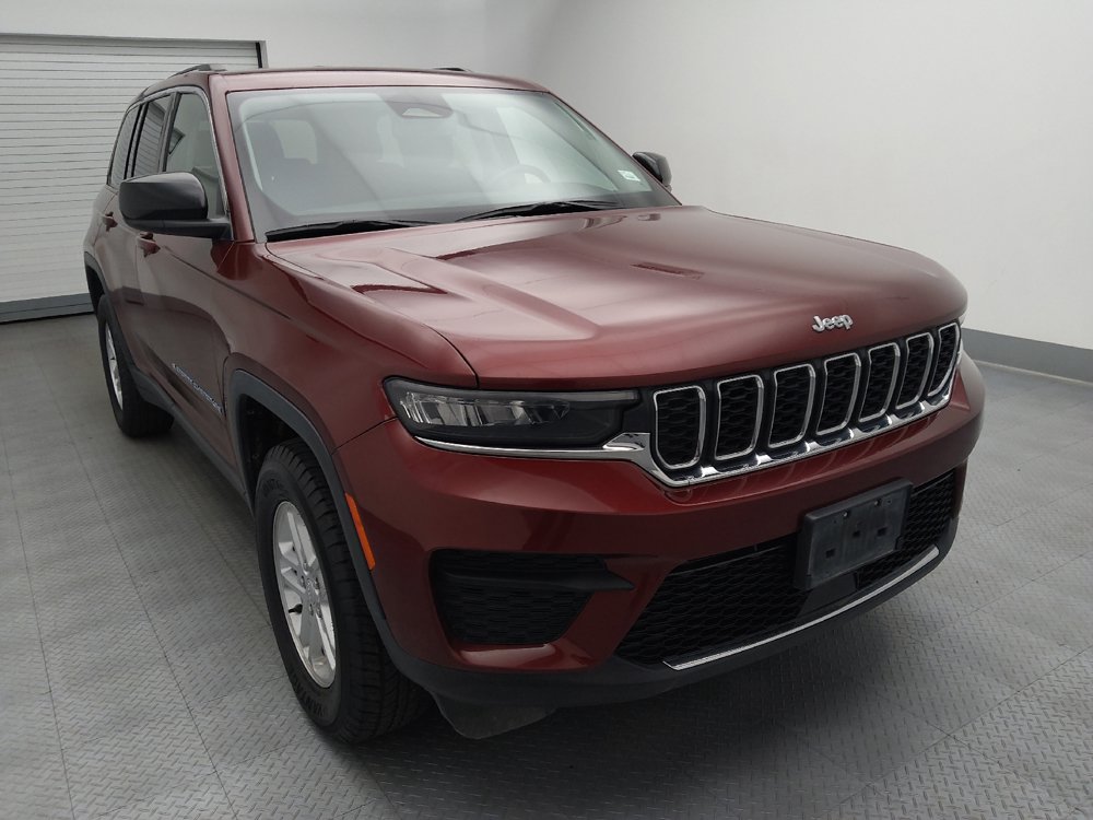 Used 2023 Jeep Grand Cherokee Laredo AWD/4WD image 14
