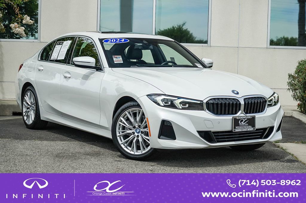 Used 2024 BMW 330e image 1