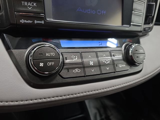 Used 2013 Toyota RAV4 XLE AWD/4WD image 22