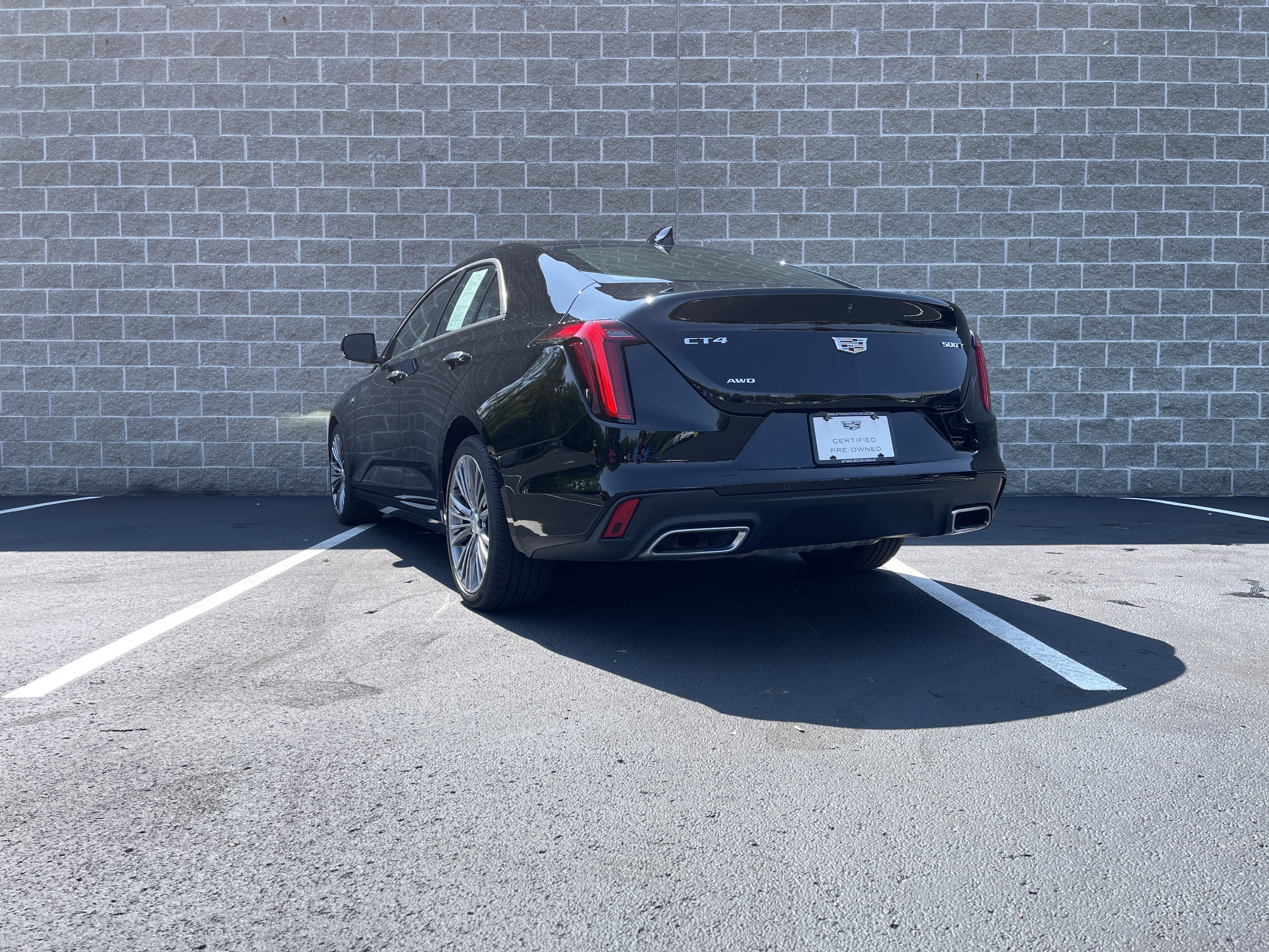 Used 2024 Cadillac CT4 Premium Luxury image 3