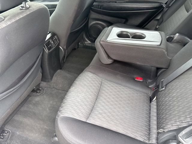 Used 2020 Nissan Rogue SV FWD image 29