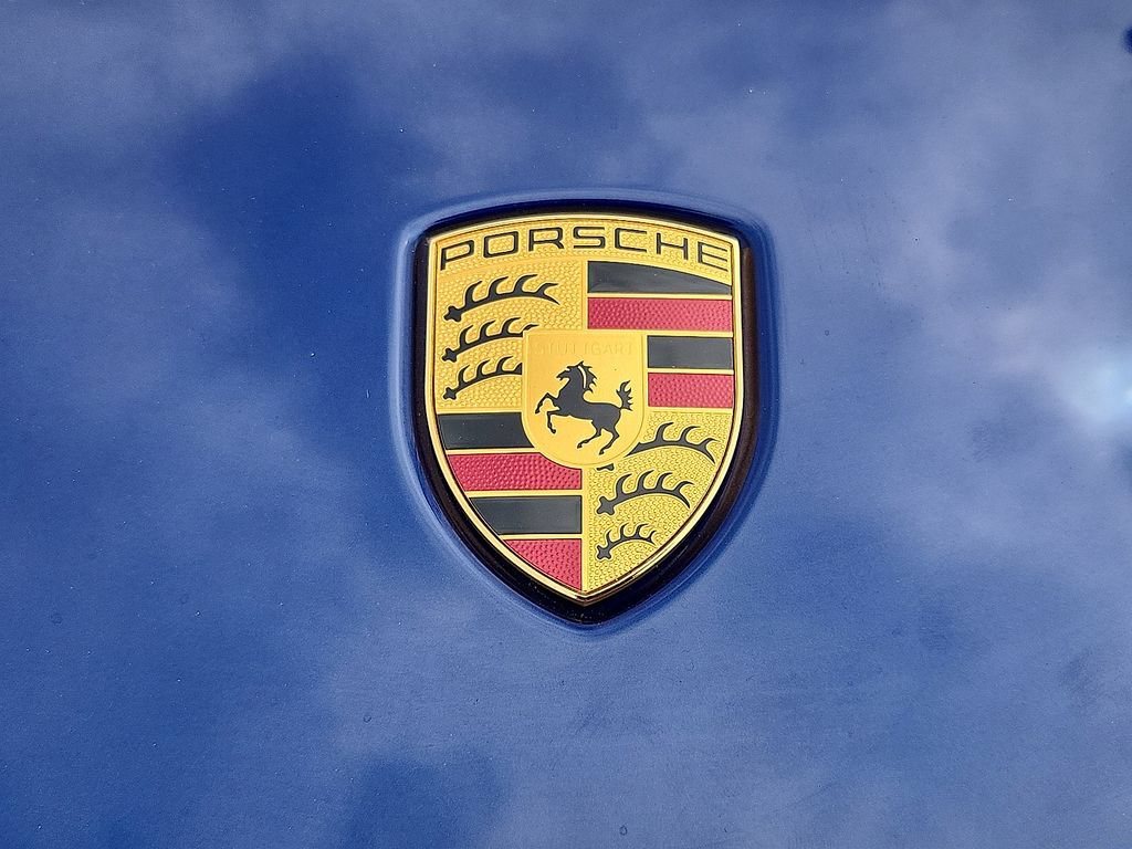 Certified 2024 Porsche 911 Carrera 4 GTS AWD/4WD image 31
