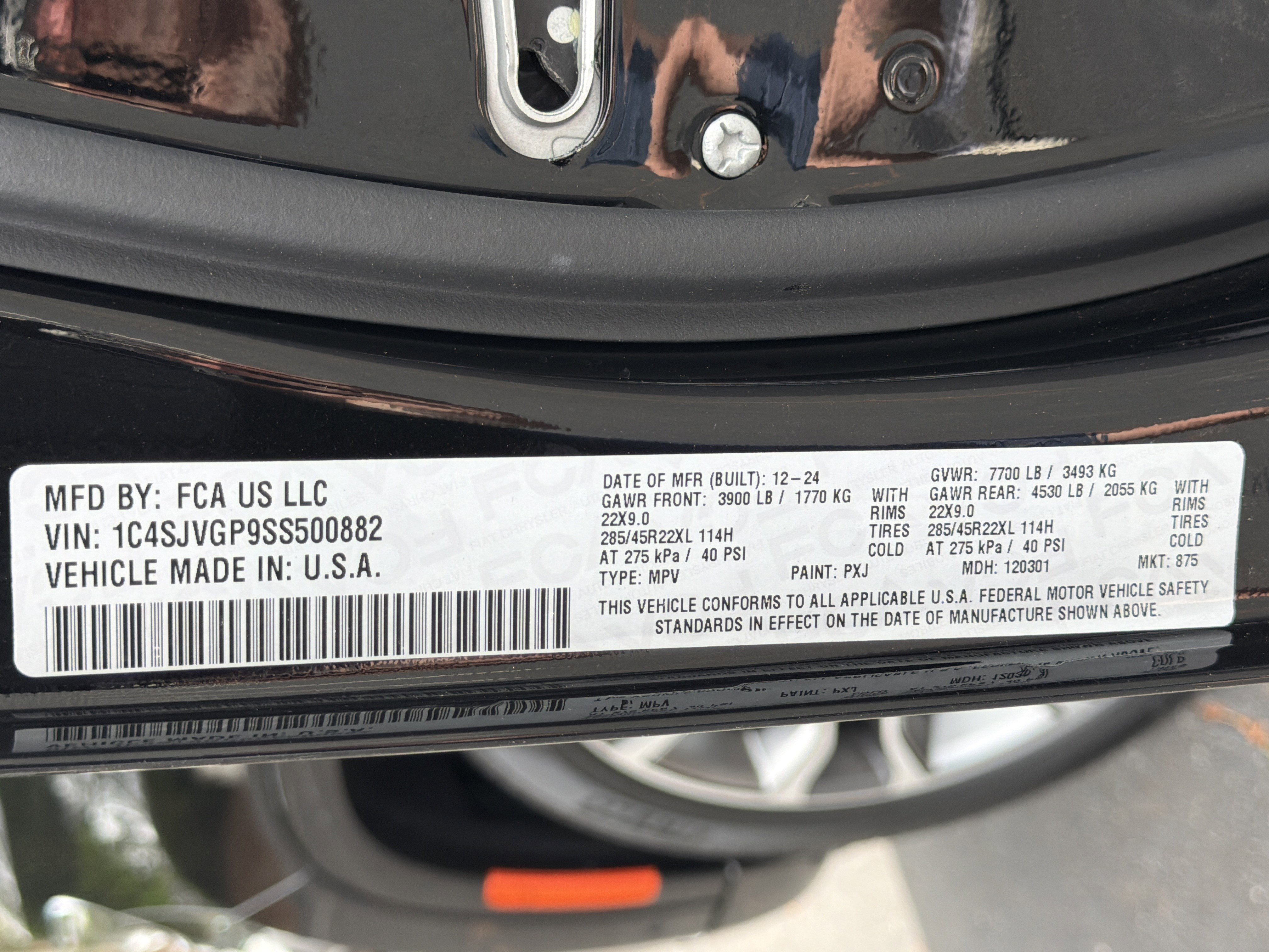 Used 2025 Jeep Grand Wagoneer Series III w/ Rear Seat Video Group 1 image 43