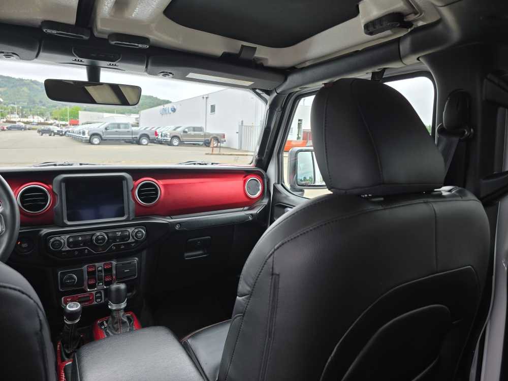 Used 2023 Jeep Gladiator Rubicon w/ LED Lighting Group AWD/4WD image 14