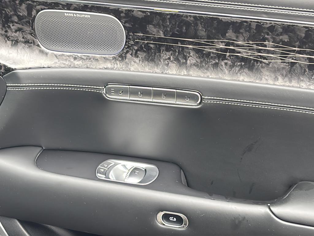 Used 2024 Genesis G90 3.5T image 38