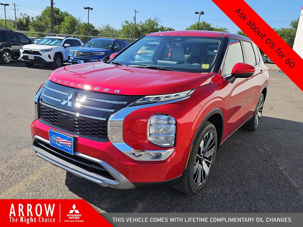 New 2025 Mitsubishi Outlander SE image 4