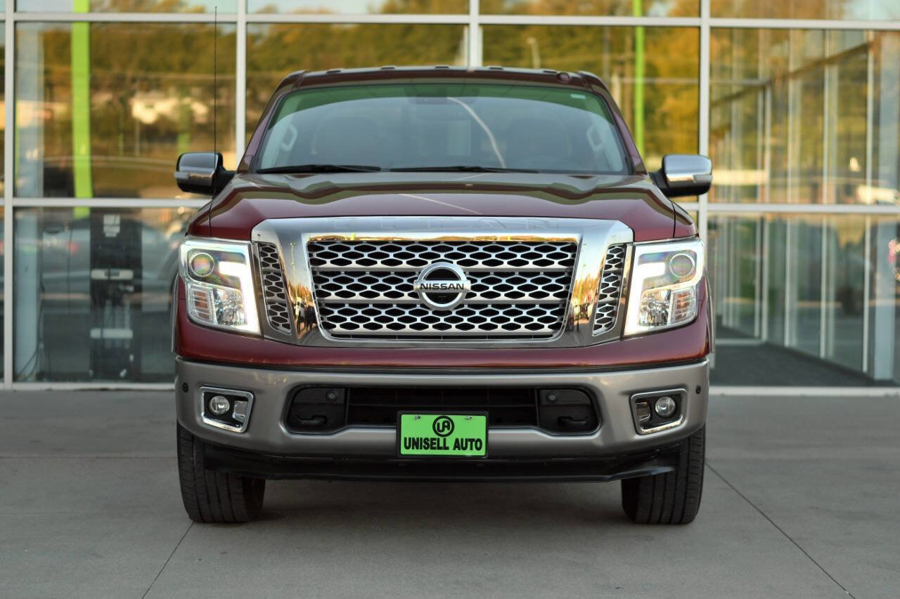 Used 2019 Nissan Titan Platinum Reserve w/ Platinum Utility Package image 2