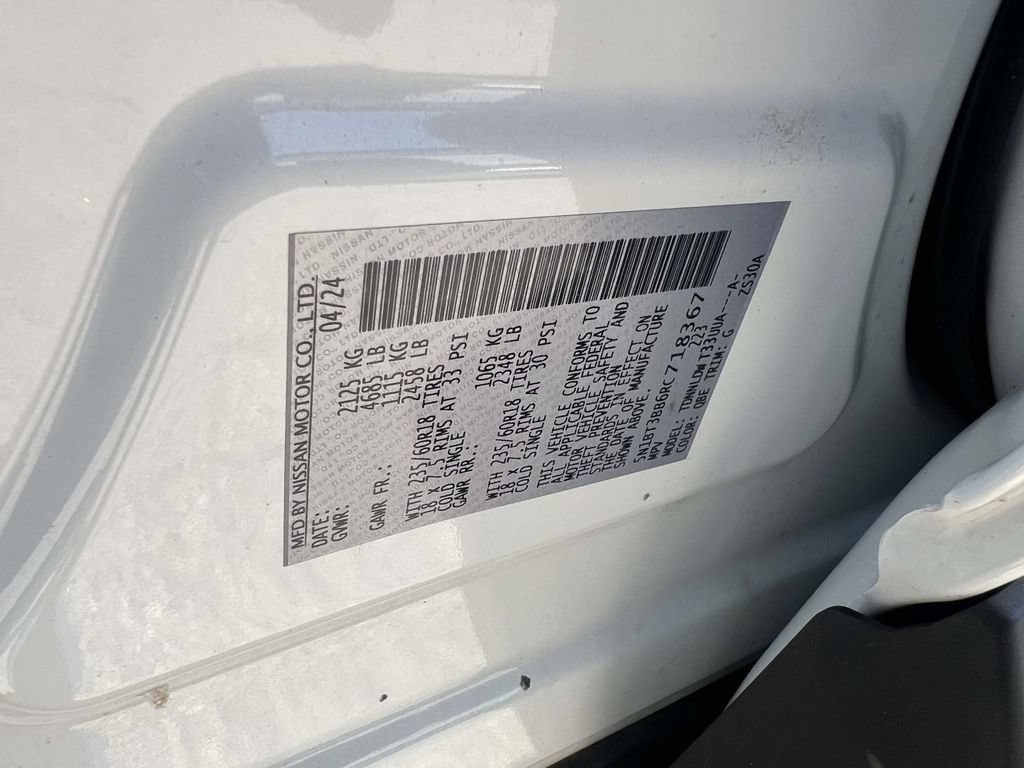Used 2024 Nissan Rogue SV AWD/4WD image 19