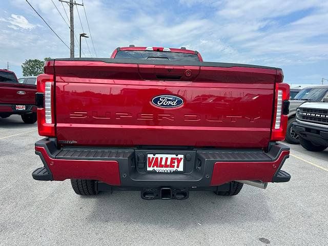 New 2027 Ford F250 Lariat w/ Black Appearance Package AWD/4WD image 7