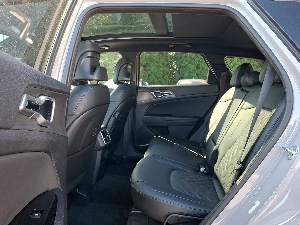 Used 2024 Kia Sportage X-Line w/ X-Line Premium Package AWD/4WD image 10
