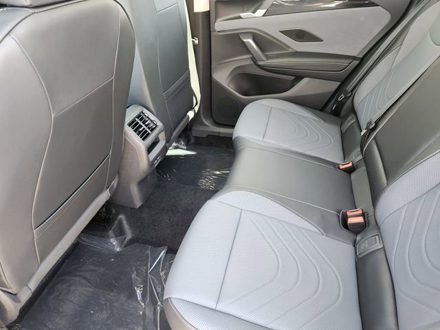 New 2026 Volkswagen Tiguan SE image 19