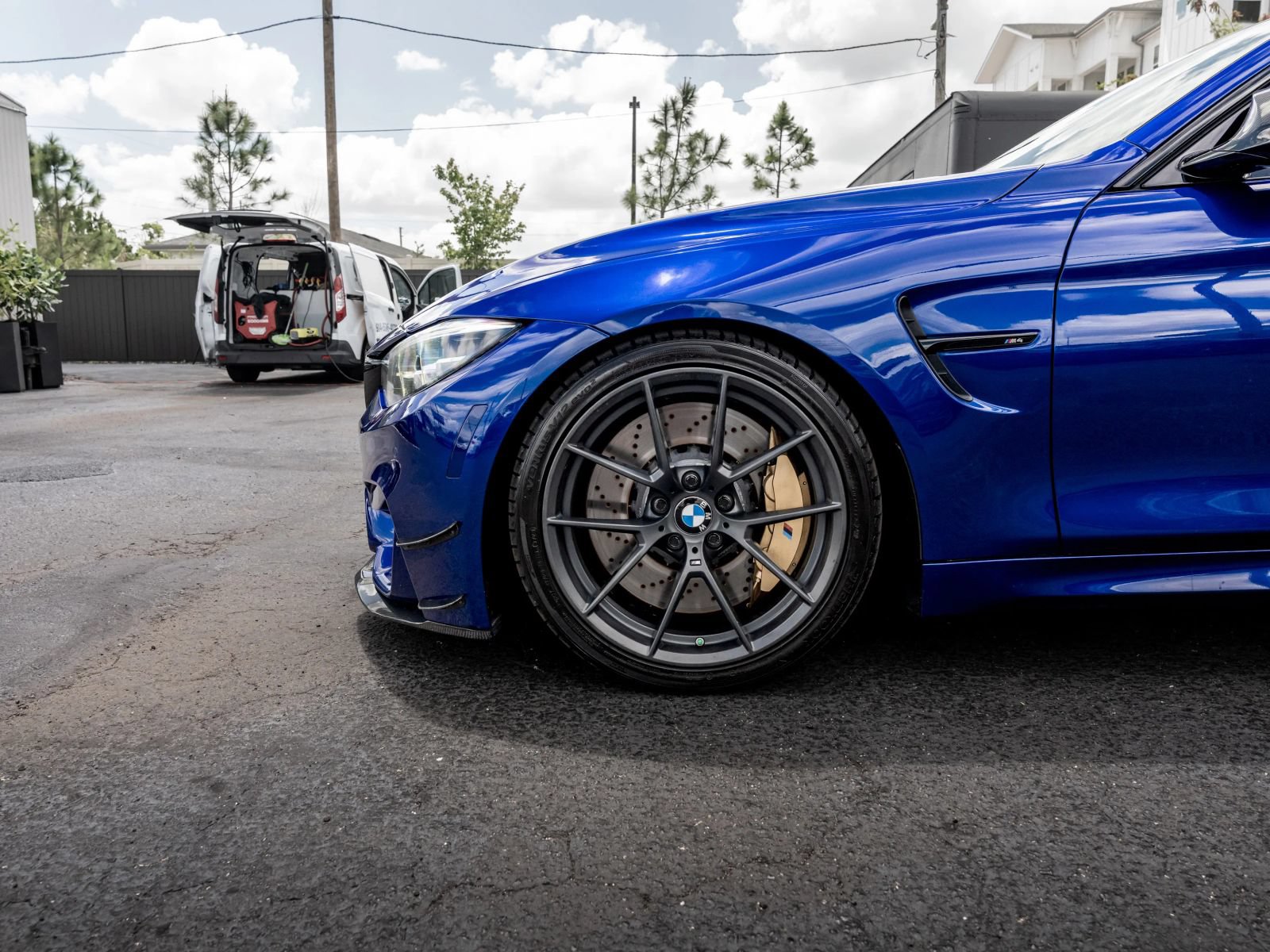 Used 2019 BMW M4 CS RWD image 31