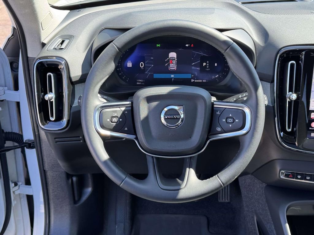Certified 2026 Volvo XC40 B5 Plus w/ Climate Package image 12