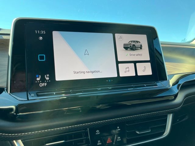 Used 2024 Volkswagen Atlas SE image 38