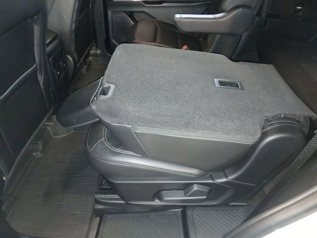 Certified 2023 Ford Explorer XLT w/ Equipment Group 202A image 43