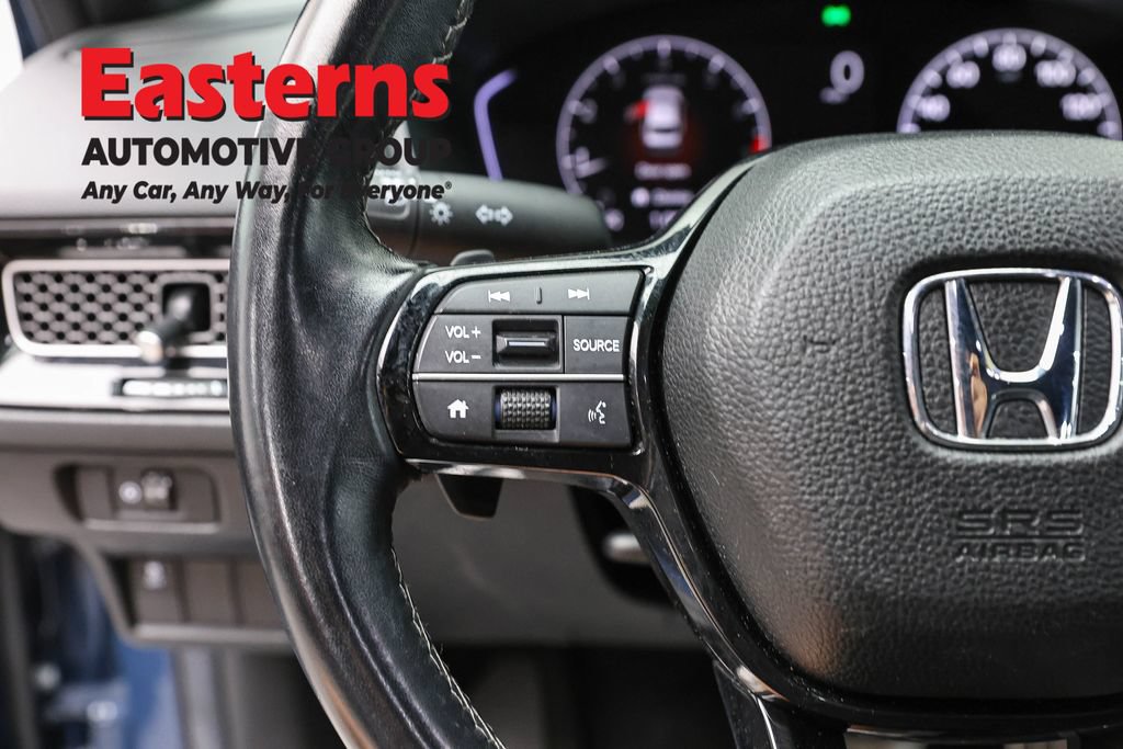 Used 2025 Honda Civic Sport image 15