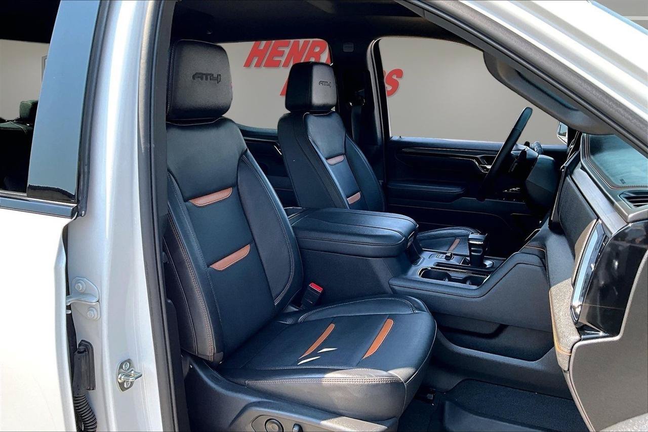Used 2025 GMC Sierra 1500 AT4 AWD/4WD image 30