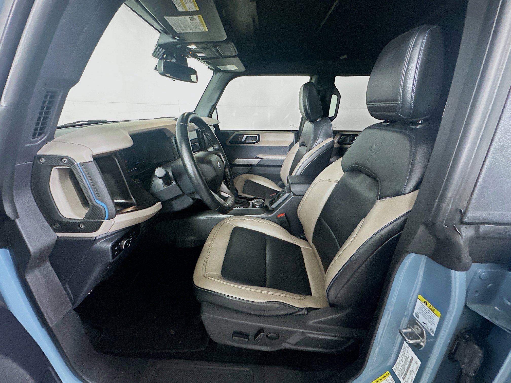 Used 2023 Ford Bronco Wildtrak image 13