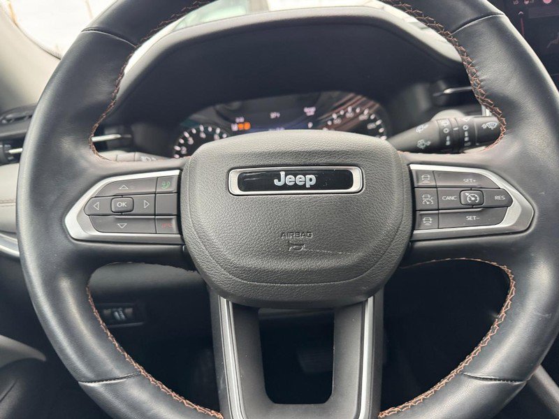 Used 2022 Jeep Compass Limited image 18