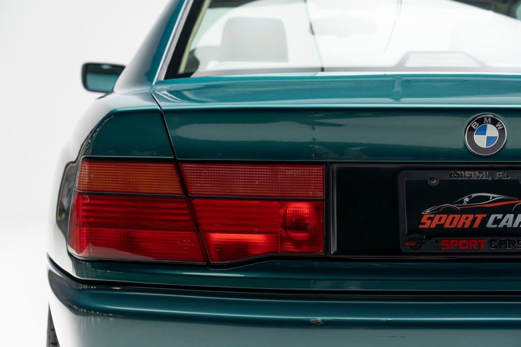 Used 1992 BMW 850i RWD image 46